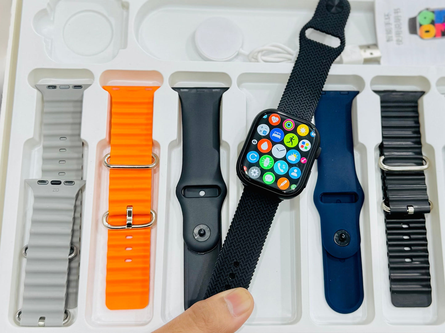 Super Amoled  7 straps watch