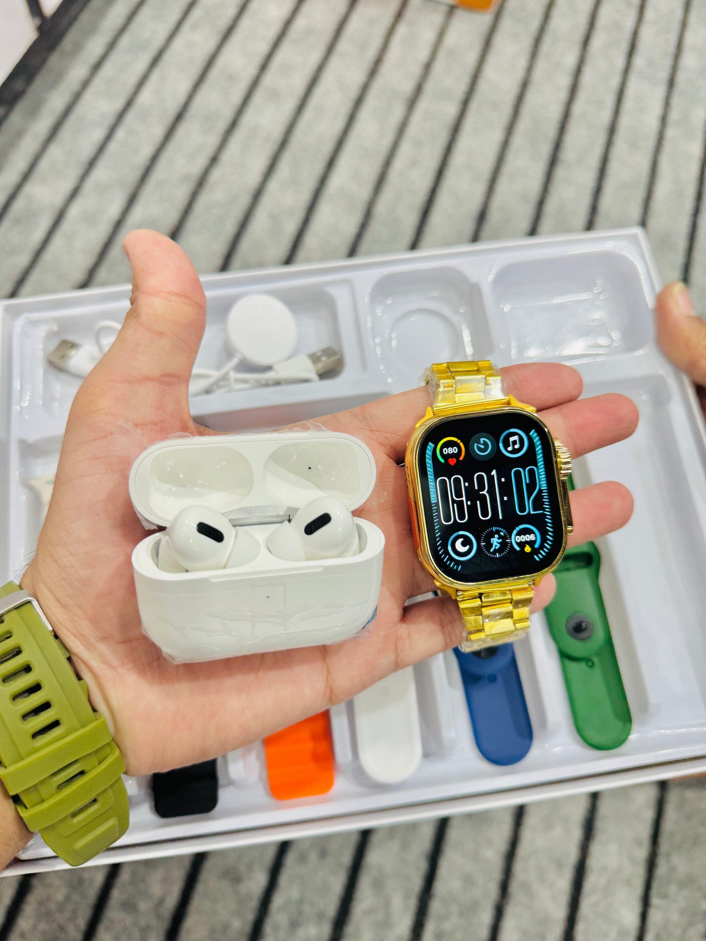 Ultra 7 in 1 With Airpods Free